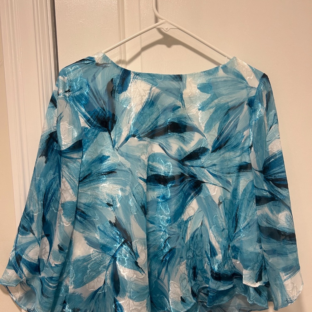 Alex Evenings Ruffle Top - Picture 3 of 5